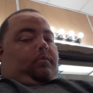 Meet your Posher, Joshua